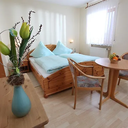Gasthof-pension Brauner Hirsch In - Mittelfranken 3*